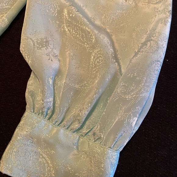 Top - Picture 6 of 9